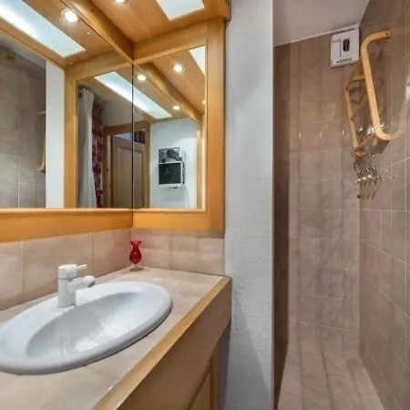 Apartment Demi Quartier - 6 Pers, 65 M2, 3/2 Appartement